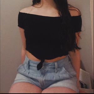 Off the Shoulder Crop tee